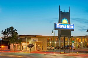Гостиница Days Inn by Wyndham Albuquerque Downtown