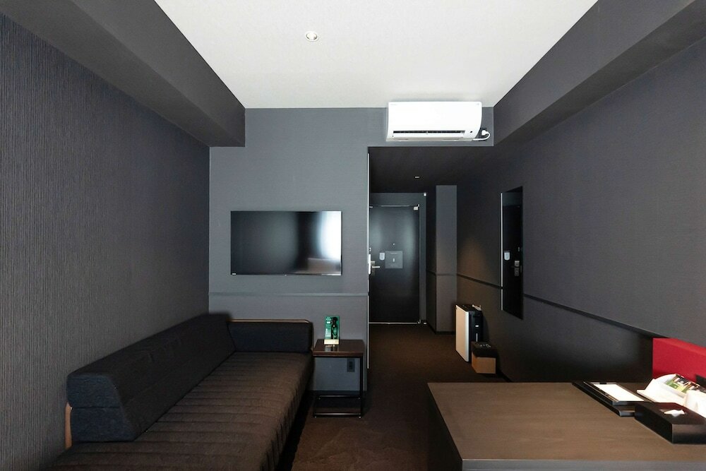 Фото Wyndham Garden Sapporo Odori