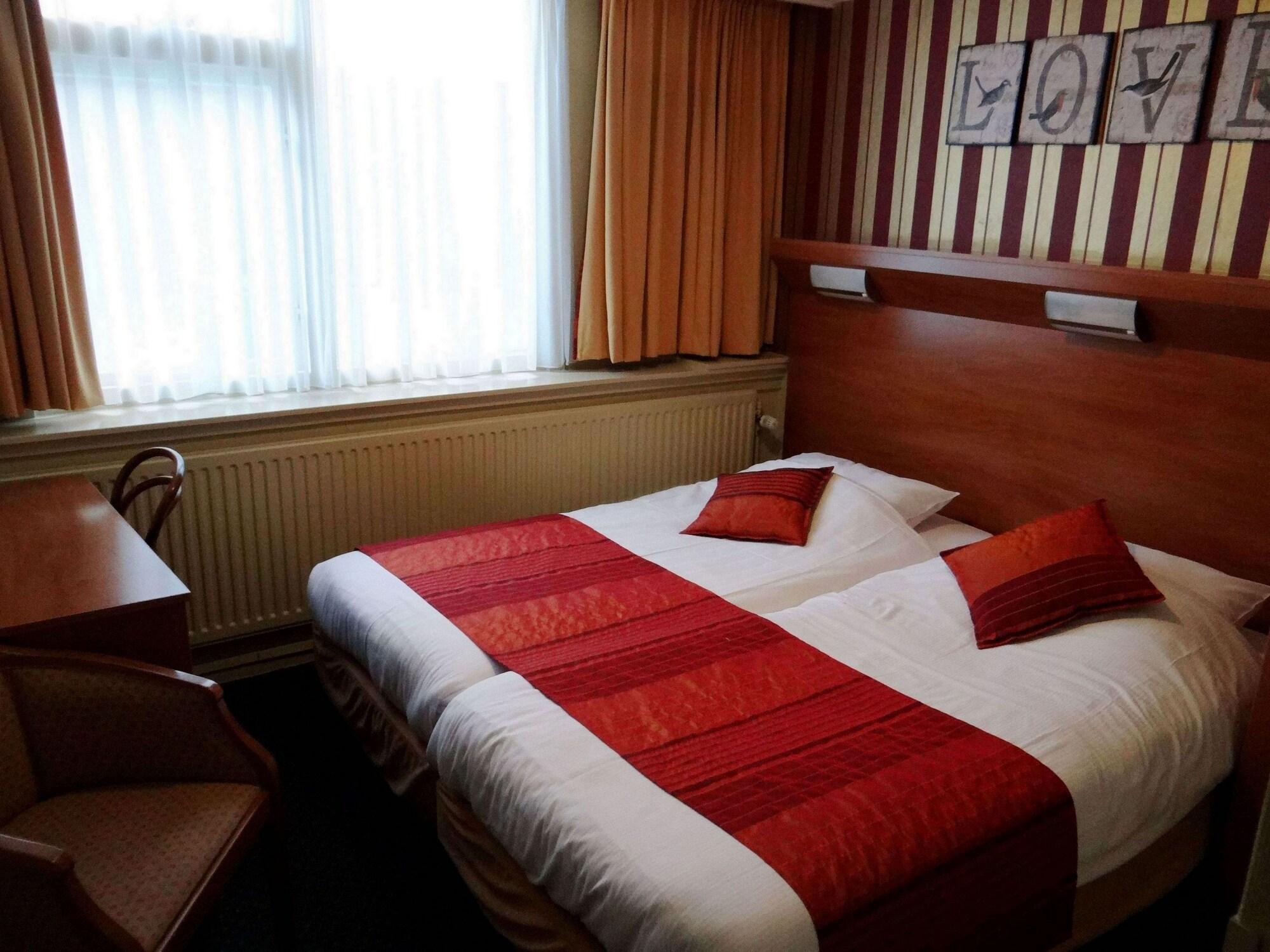 Фото Martini Hotel