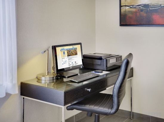 Фото Comfort Inn East