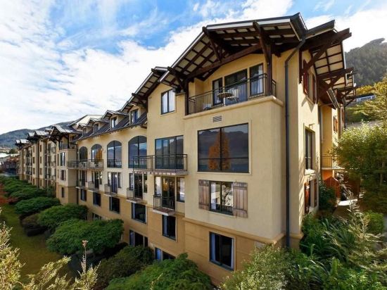 Фото Hotel St. Moritz Queenstown