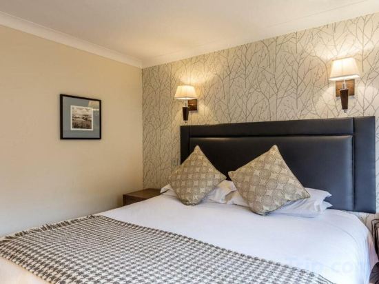 Фото Winchester Royal Hotel