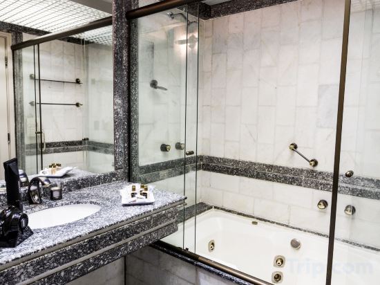 Фото Hotel Golden Park Campinas Cambuí By Nacional Inn