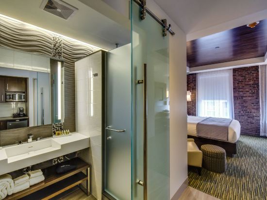 Фото The Brooklyn