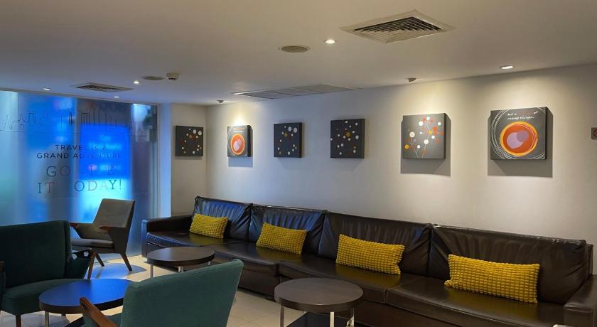 Фото 24 Inn Hotel