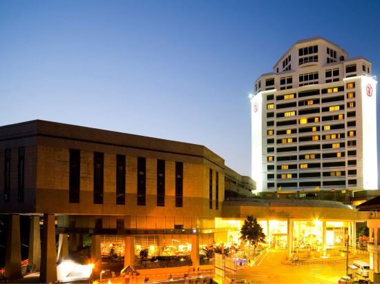 Фото Thumrin Thana Hotel