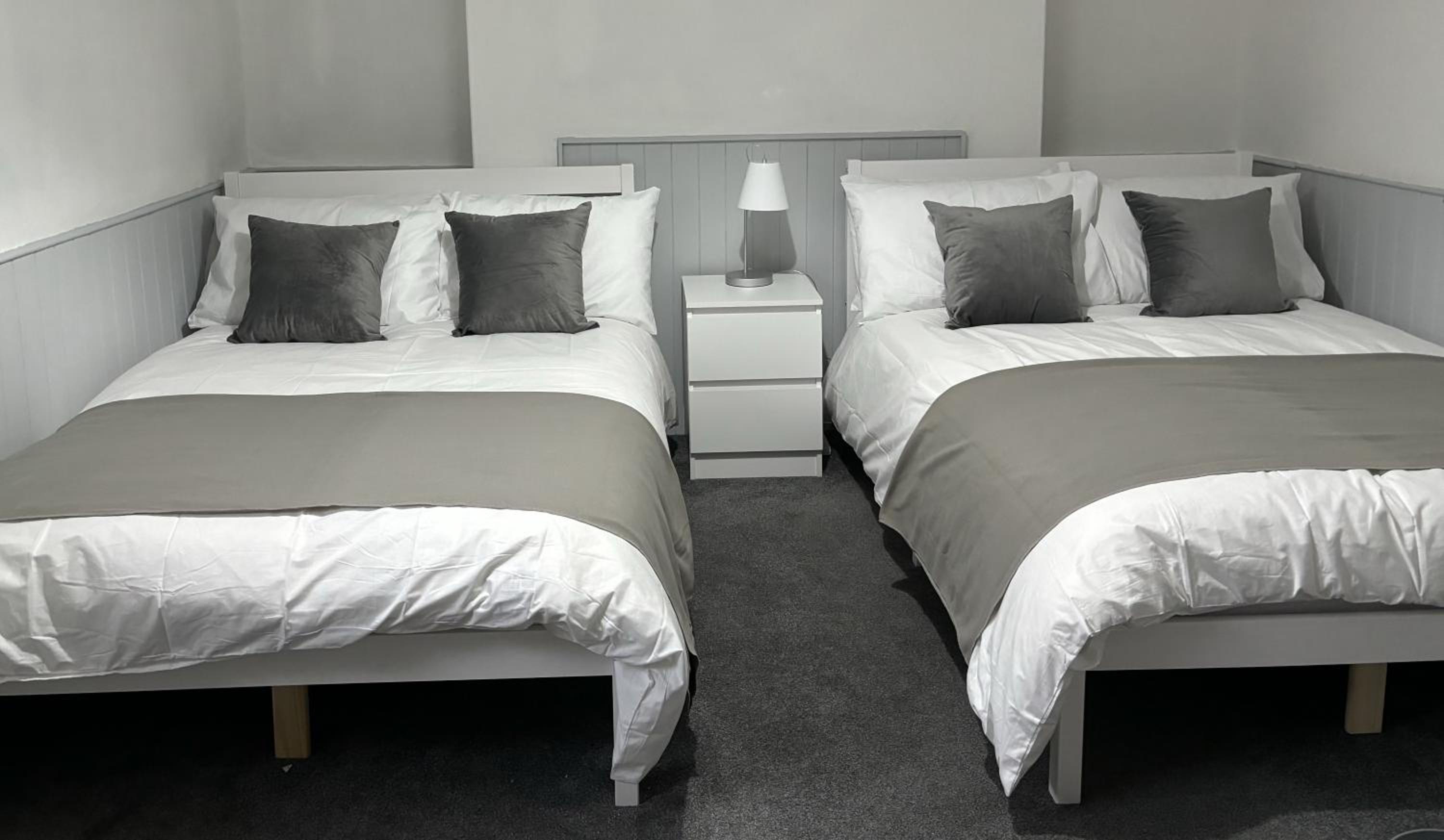 Фото Admiral Blake Guest House