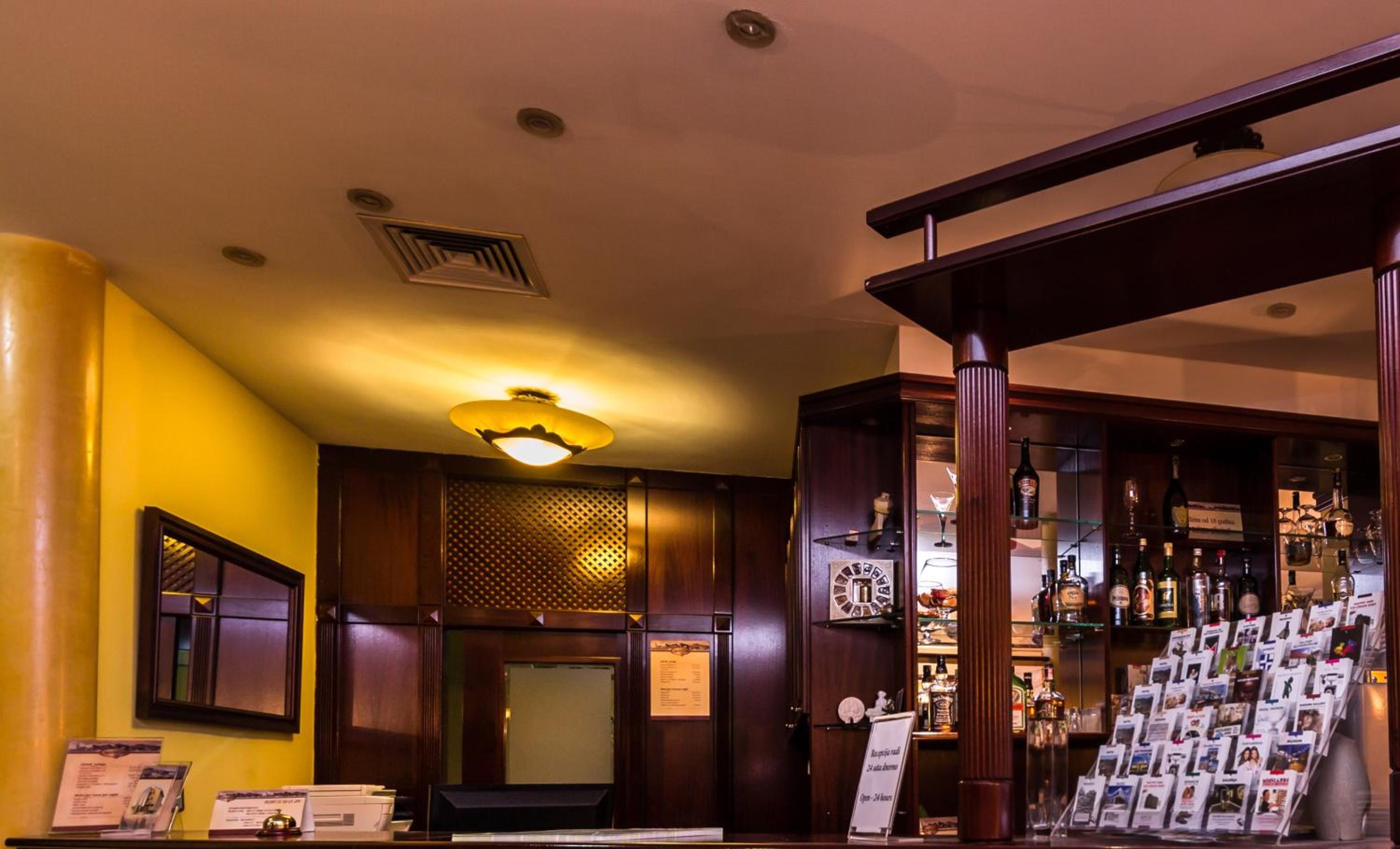 Фото Hotel Meridijan16