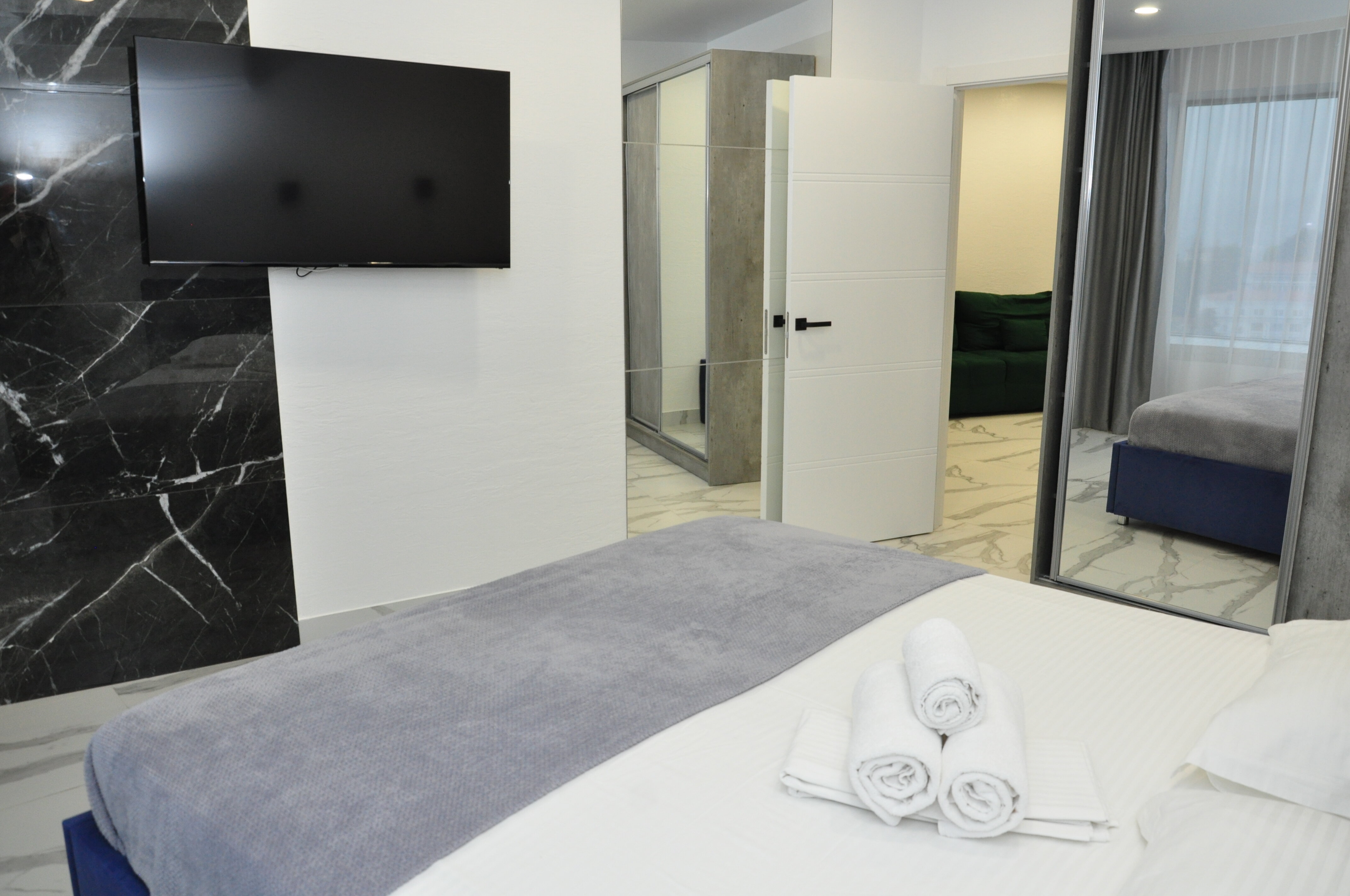 Фото Мидгард