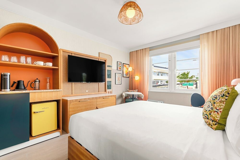 Фото South Beach Plaza Hotel