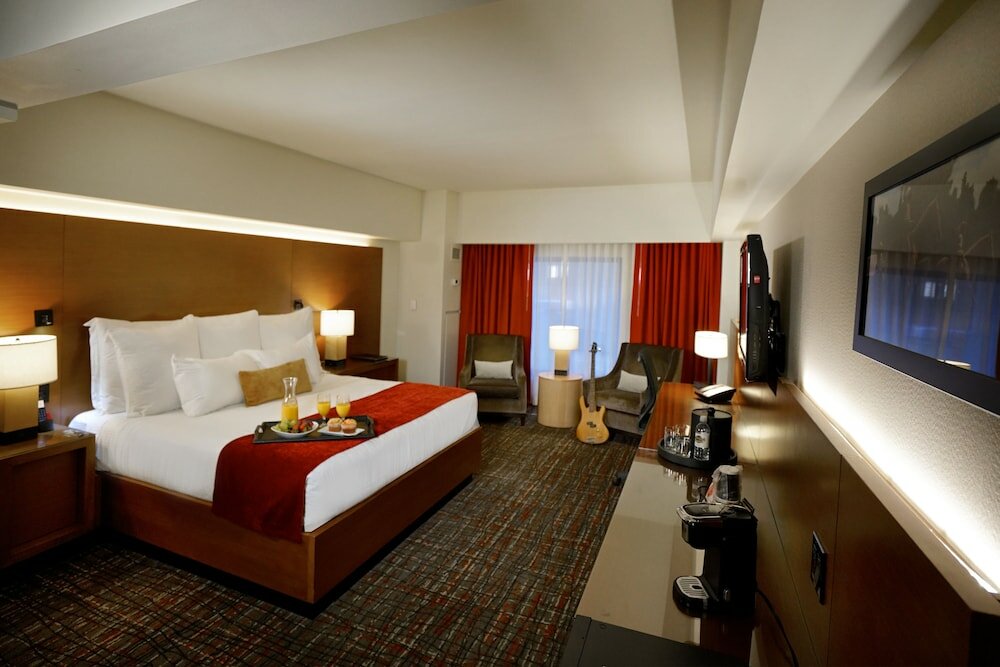 Фото Hard Rock Hotel and Casino Tulsa