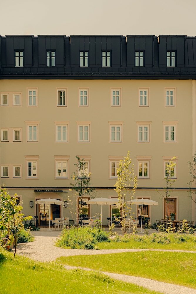 Фото Achat Hotel Salzburg Zum Hirschen
