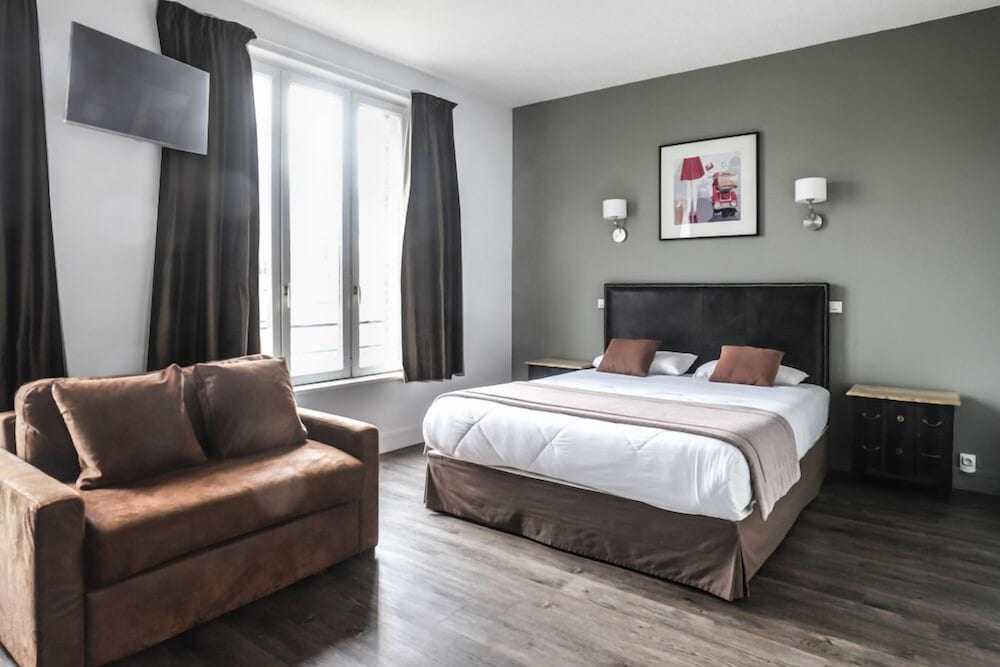 Фото Hotel Des Cedres