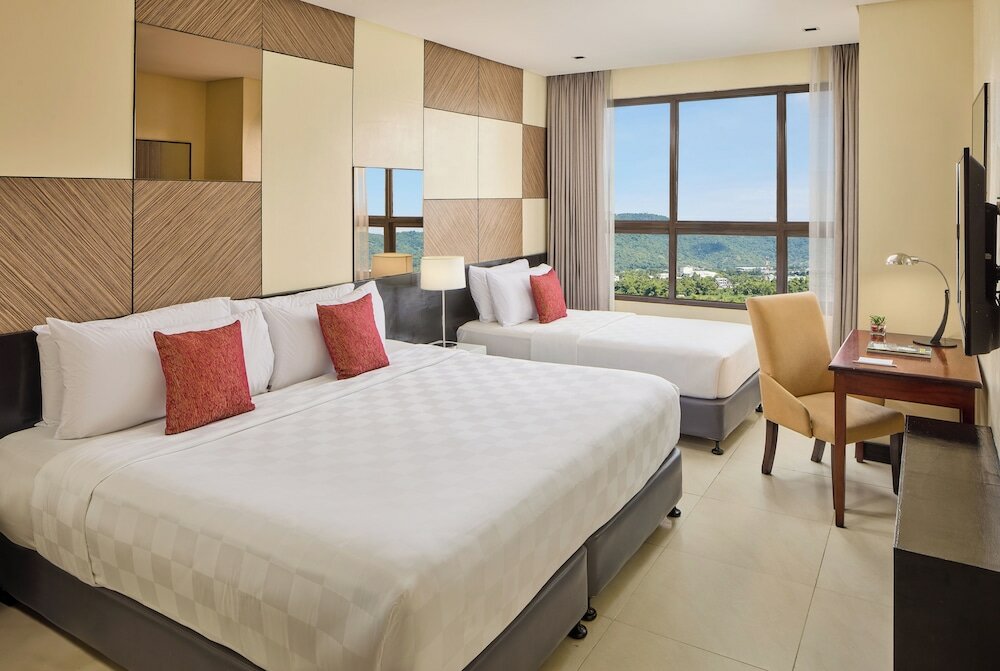 Фото Summit Hotel Tacloban