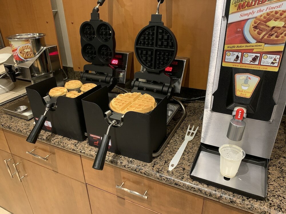 Фото Sandman Hotel & Suites Squamish