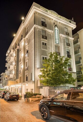 Гостиница Hotel Augustus в Эмилии-Романье