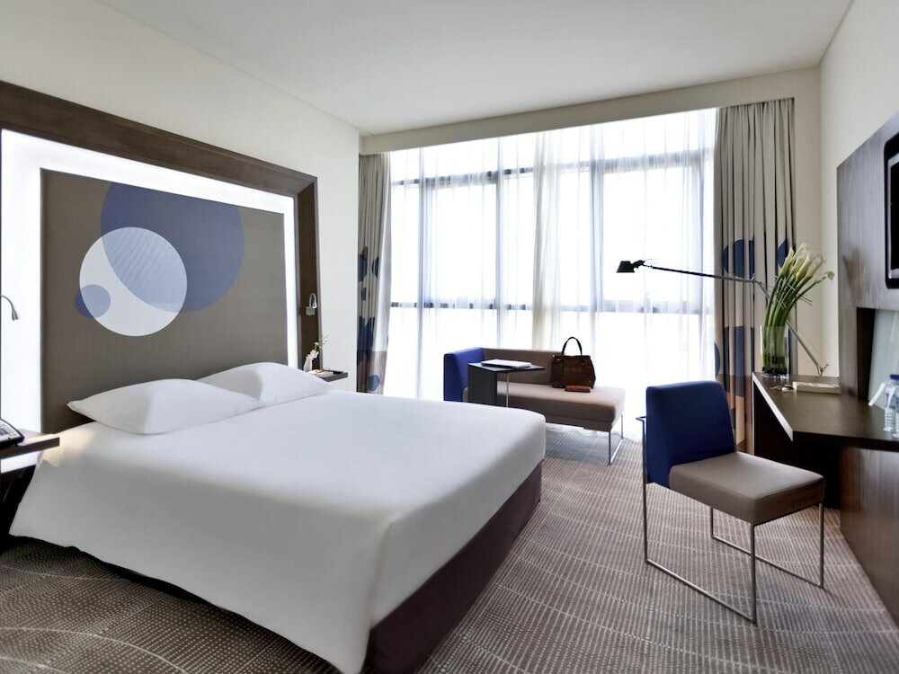 Фото Novotel Abu Dhabi Gate