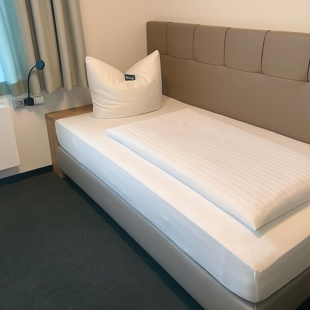 Фото Hotel Deutsches Haus Mittweida