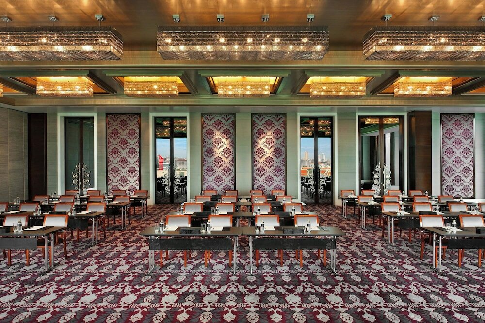 Фото The St. Regis Bangkok