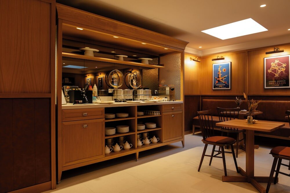 Фото 9Hotel Chelton