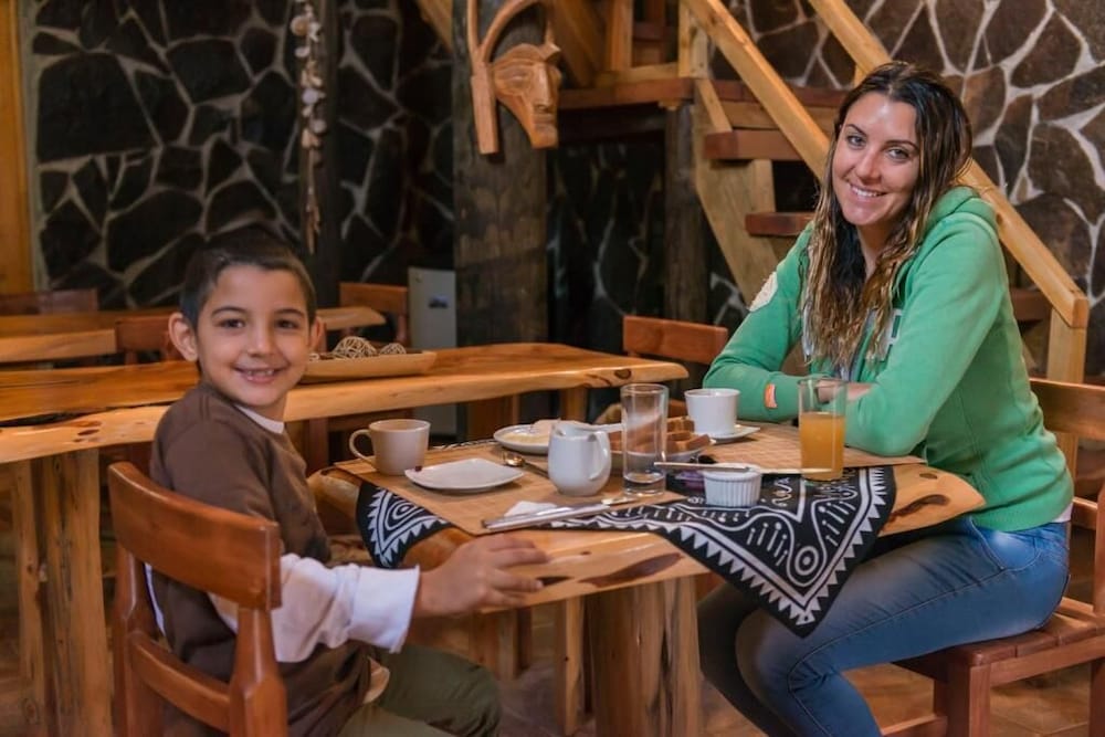 Фото Hotel Uka Mana