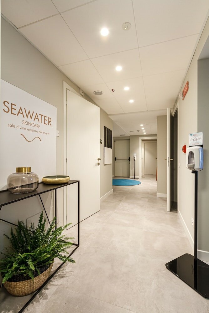 Фото Seawater Hotel & Medical SPA