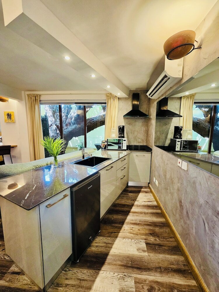 Фото La Villa Boutique Hotel