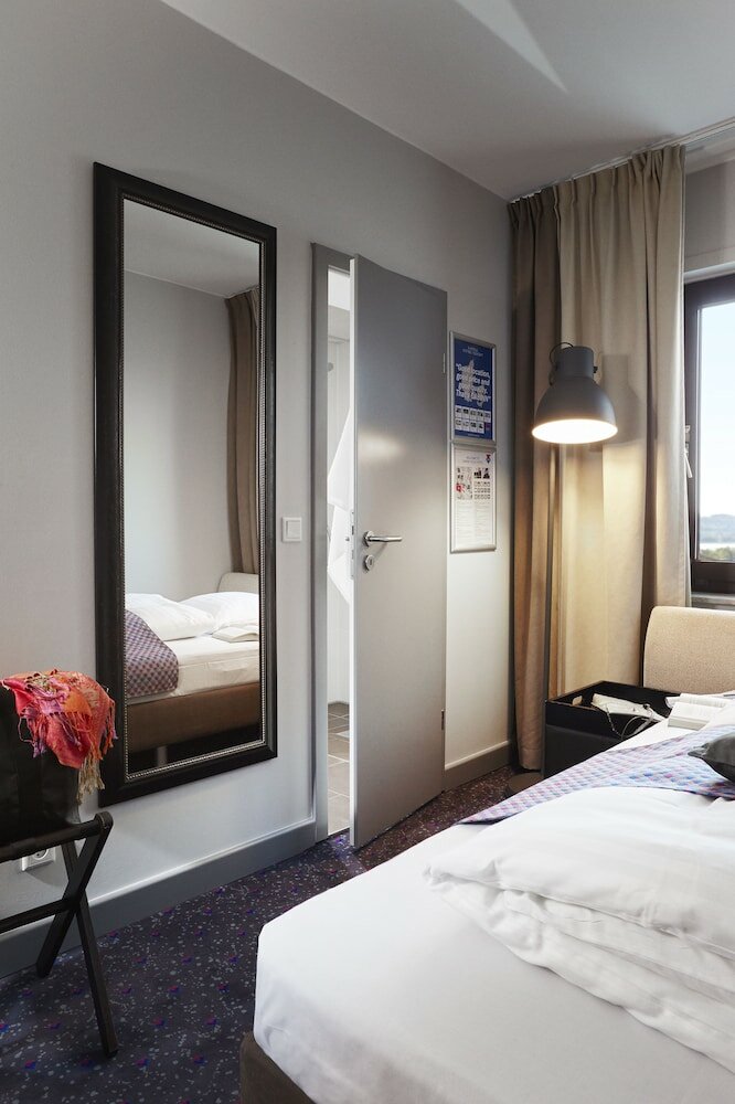 Фото Cabinn Vejle Hotel