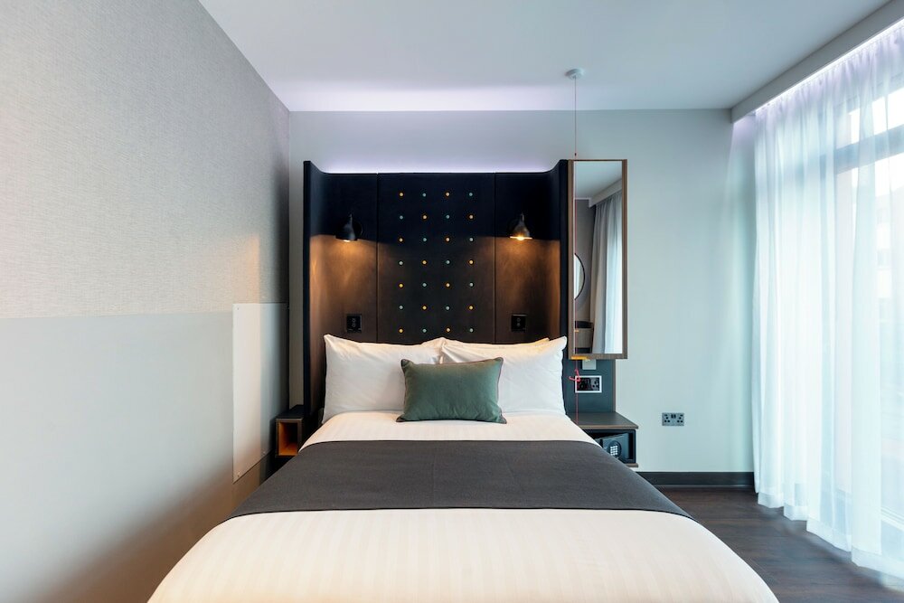 Фото Point A Hotel Dublin Parnell Street