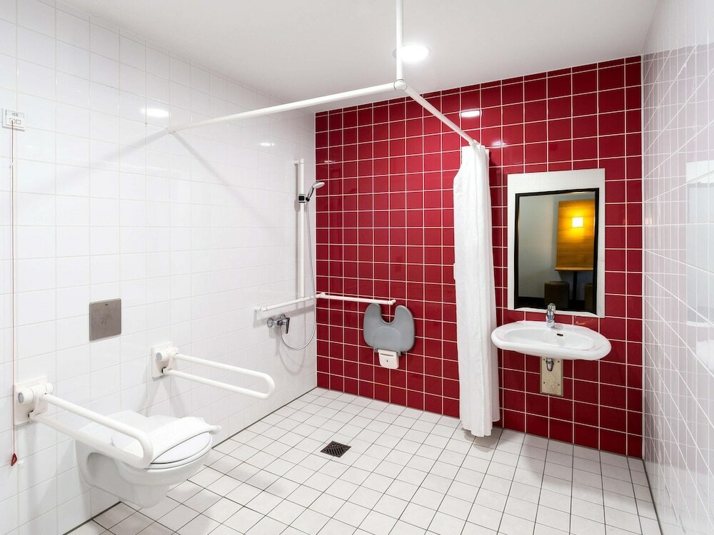 Фото B&b Hotel Hildesheim