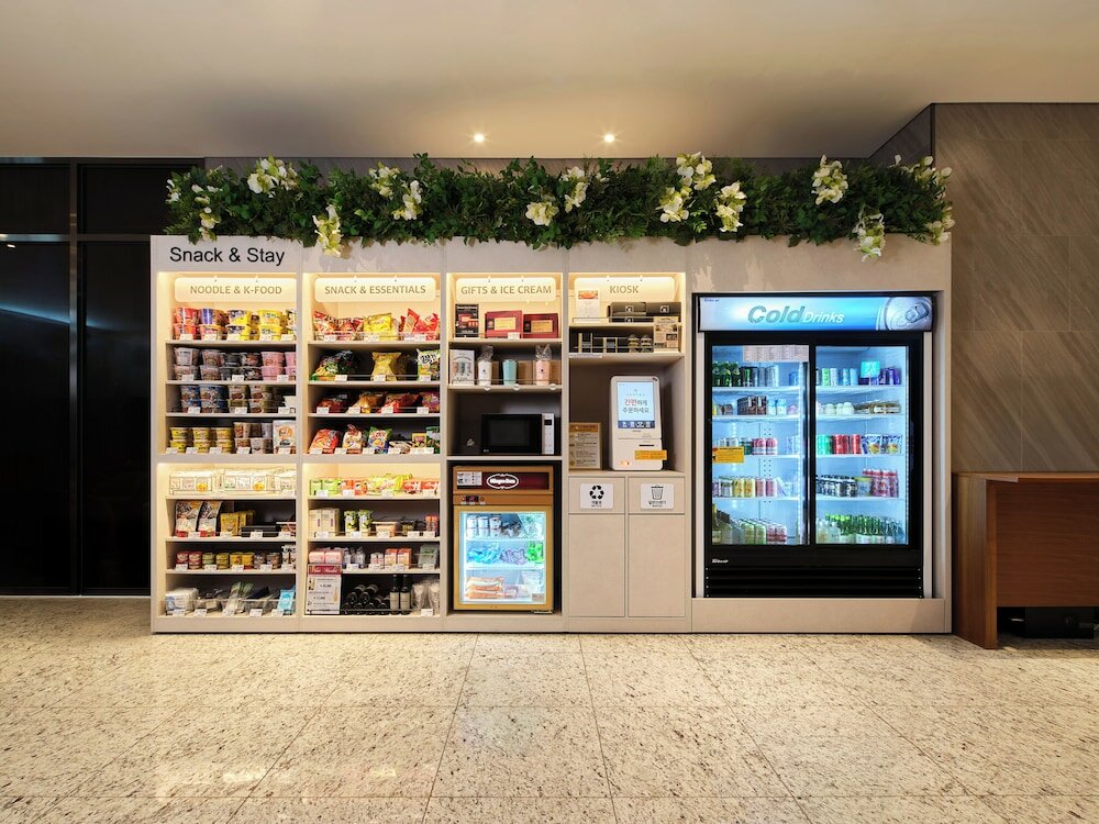 Фото Stanford Hotel Myeongdong