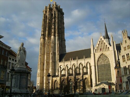 Внешний вид отеля Holiday Inn Express Mechelen City Centre an Ihg Hotel в Мехелене, фото 2