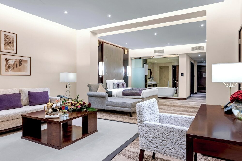 Фото Grand Millennium Tabuk