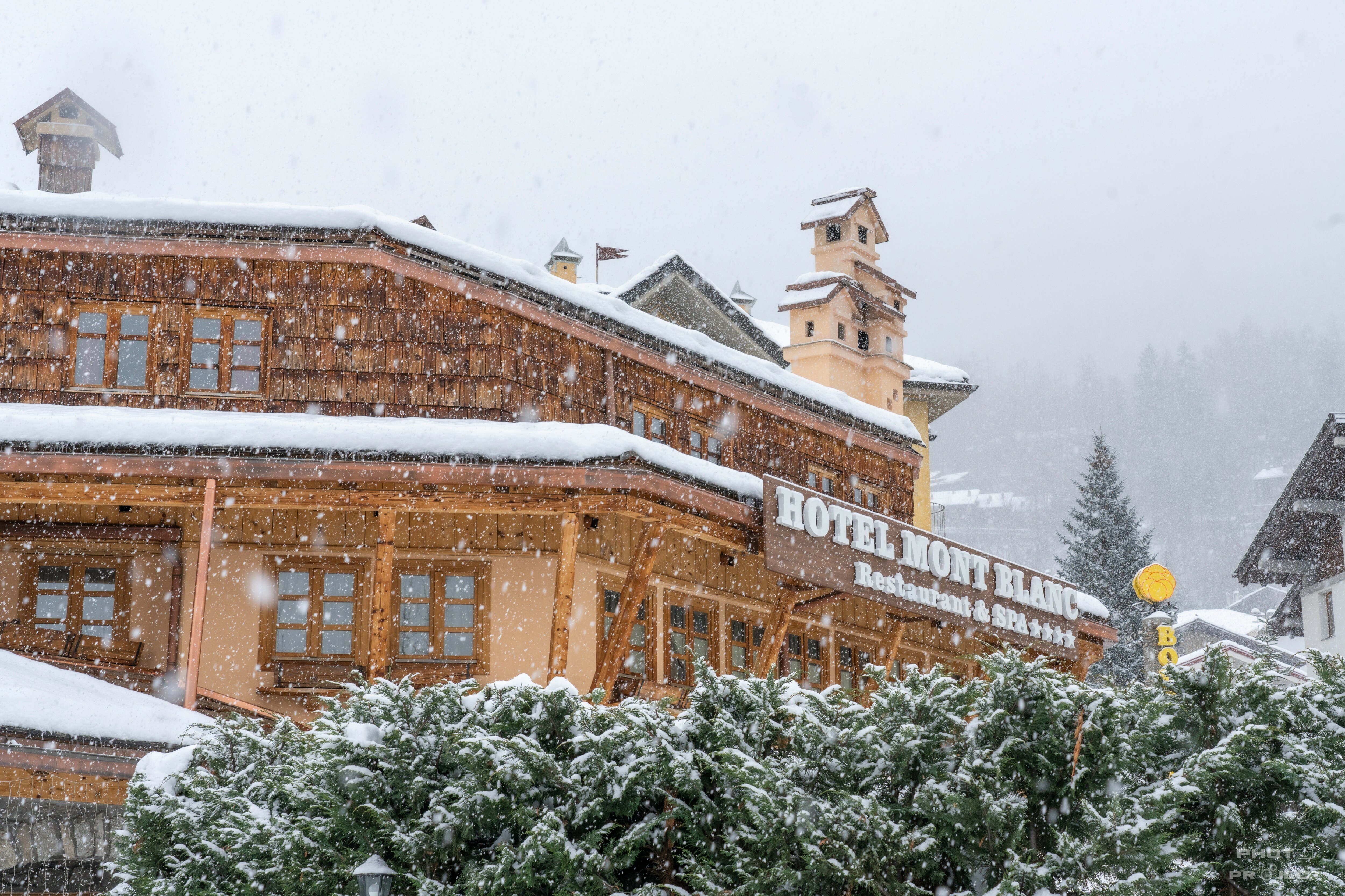 Фото iH Hotels Courmayeur Mont Blanc Resort