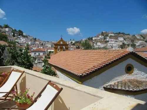 Гостиница Phaedra Hotel в Идре