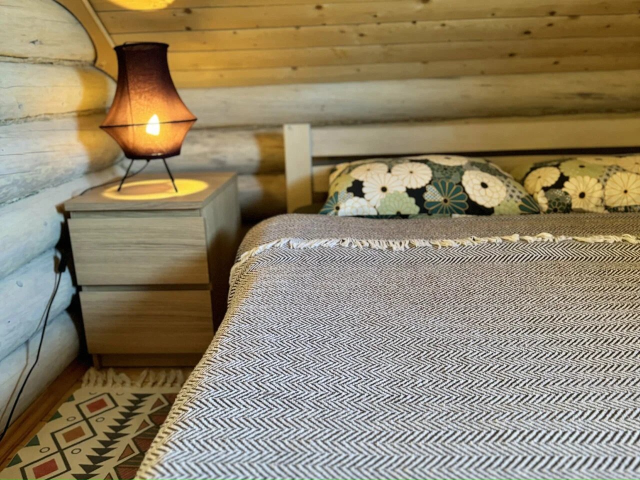 Фото Дом и река