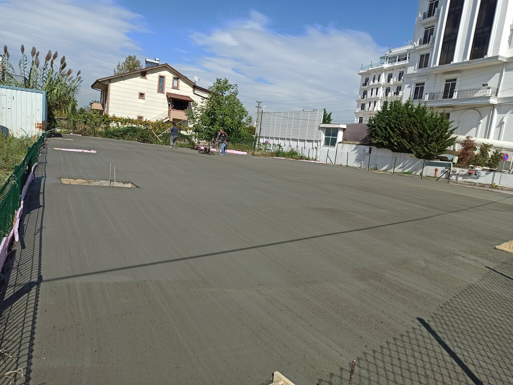 Construction and finishing works Izmit Field Concrete, Izmit, photo