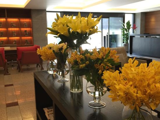 Фото Oriens Hotel & Residences