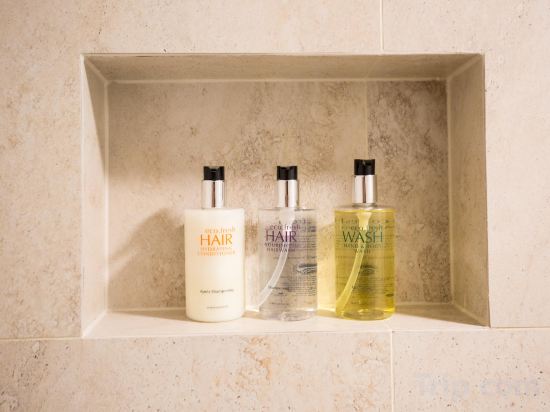 Фото Lomond Lodge Motel & Apartments