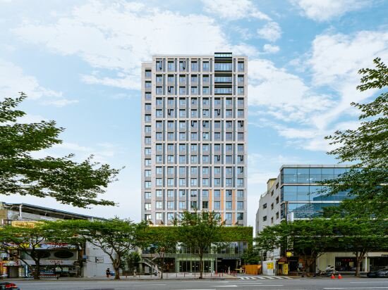 Фото Urbanstay Myeongdong