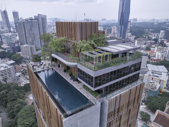 Фото Ceylonz Suite Kuala Lumpur, Roam