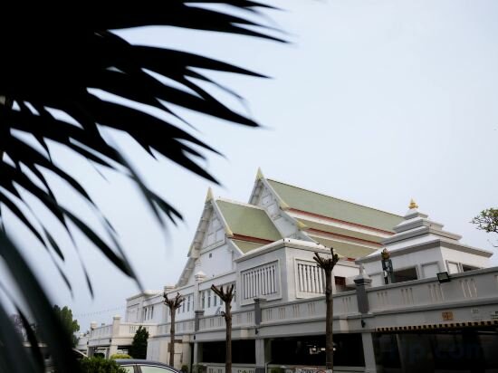 Фото Wangchan Riverview Hotel