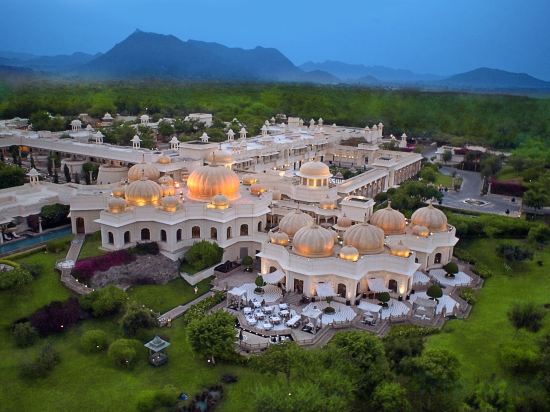 Фото The Oberoi Udaivilas, Udaipur