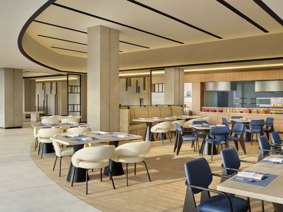 Фото Fairfield by Marriott Jakarta Soekarno-Hatta Airport