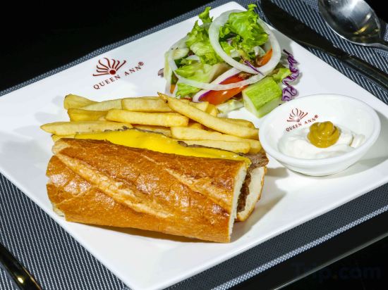 Фото Queen Ann Hotel