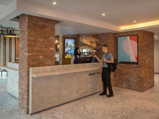 Фото Maldron Hotel Finsbury Park, London