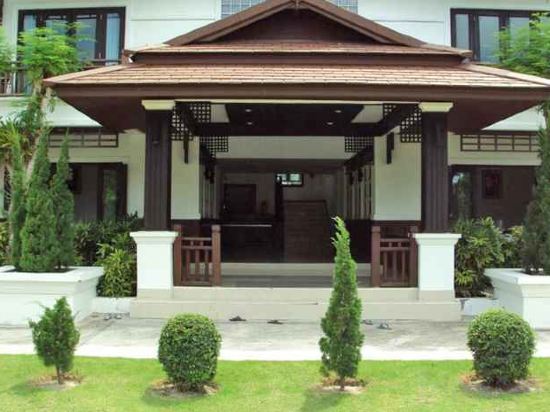 Фото Phi Phi Andaman Legacy Resort