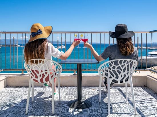 Фото Galeria Valeria Seaside Hotel