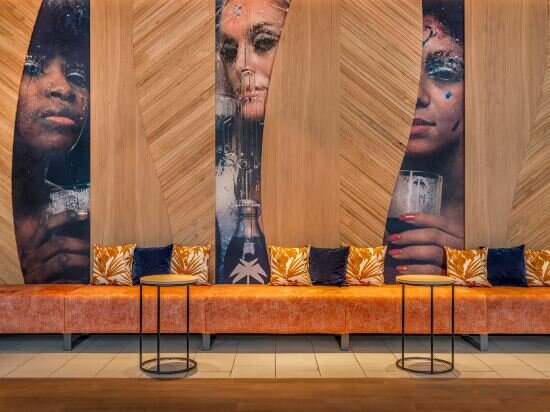 Фото Courtyard by Marriott Cologne