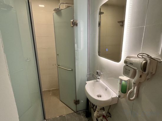 Фото Urban Slumber Hostel